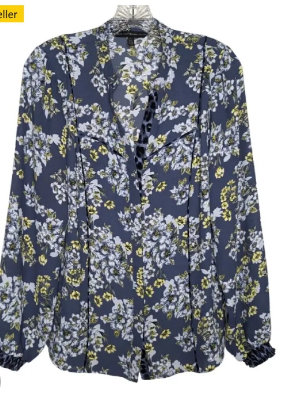 White House Black Market Long-Sleeve Honey Floral Blouse size 8 NWT - Picture 3 of 11